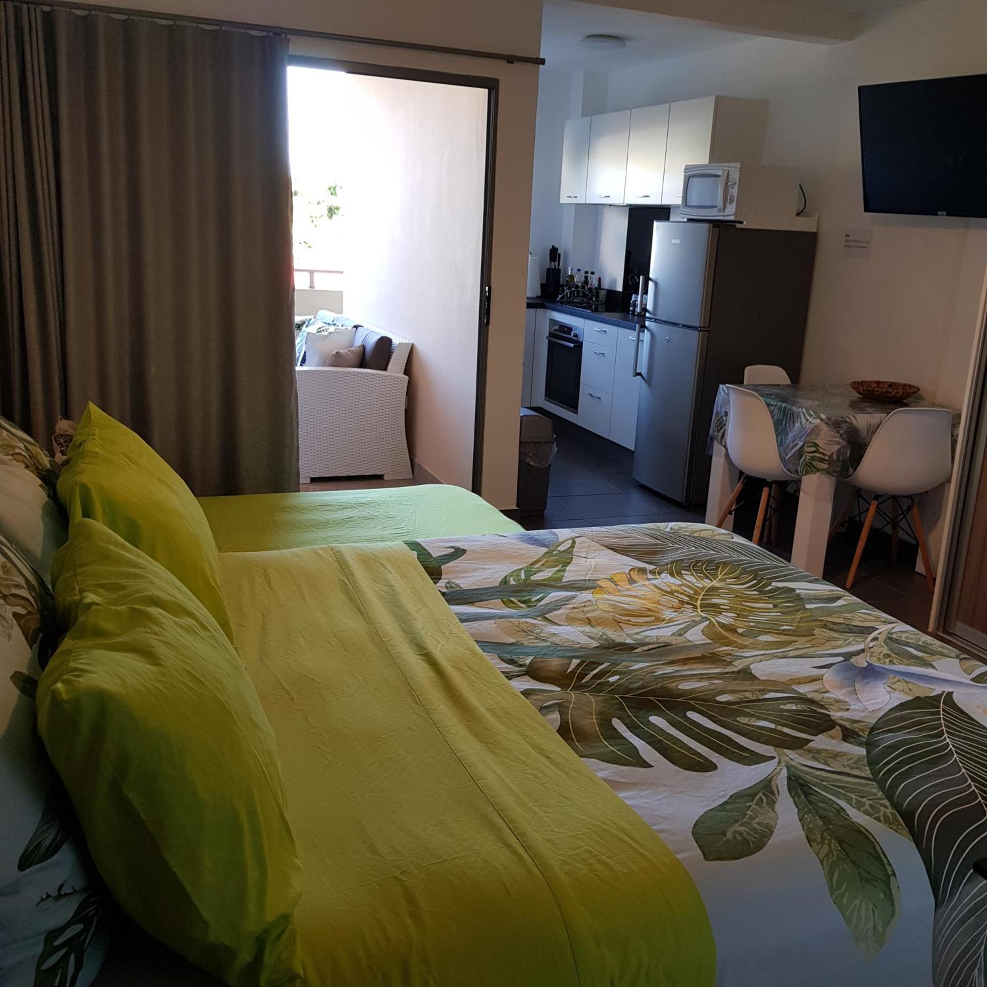 Tehautahi Cozy Lodge 2 Papeete  Exteriör bild